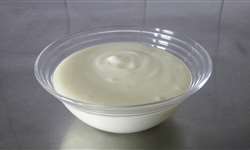 Novas bactérias do ácido lático criam doçura natural no iogurte