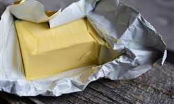 Bateção do creme na produção de manteiga