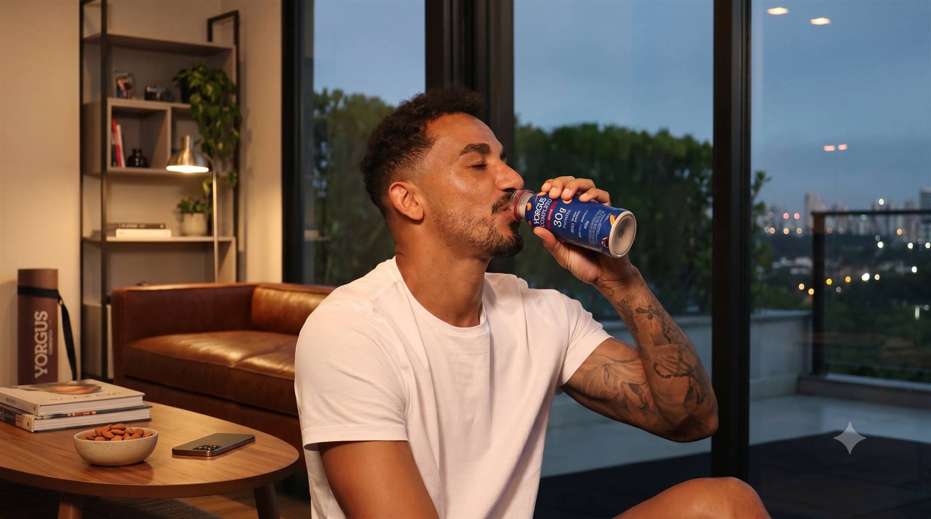 Yorgus lança "Completão 30g" com Danilo Luiz, do Flamengo, como embaixador