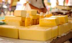 Fórum MilkPoint: leitora questiona alteração na cor do queijo manteiga fabricado na sua propriedade familiar