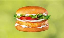 Opção vegetariana: Burger King sueco lança sanduíches com queijo frito no lugar da carne