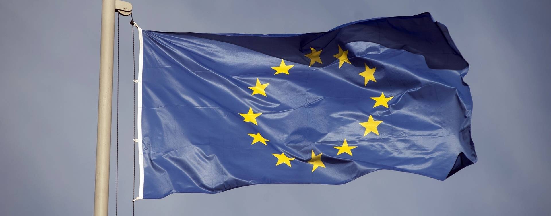 UE: produção de leite volta a crescer em comparação a 2020