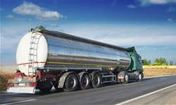 Capacidade de transporte de leite aumenta com novos caminhões em operação
