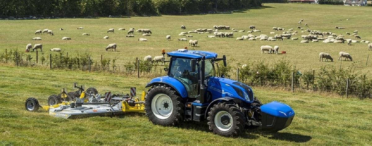Trator movido a biometano será vendido no Brasil