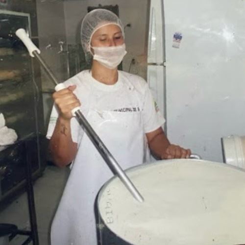 Produtora de leite e queijo Rita Hachiya
