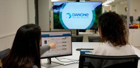 Danone acelera transformação digital: dados, IA e talento para liderar o setor de alimentação