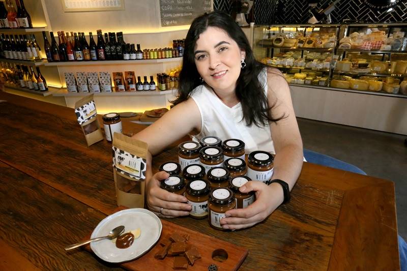 Doce de leite com cumaru da Amazônia vira carro-chefe de empreendedora de Curitiba