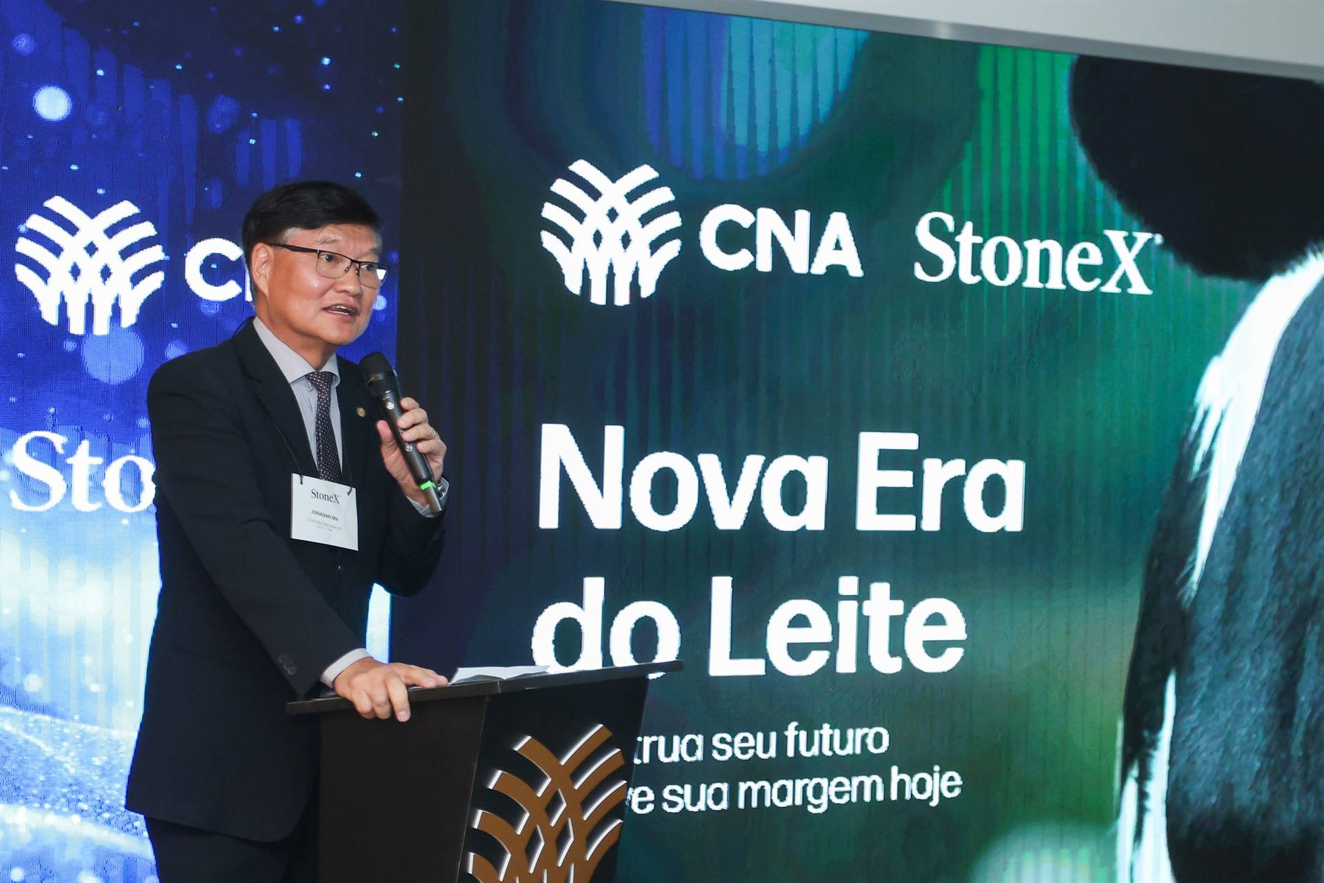 mercado futuro leite StoneX e CNA