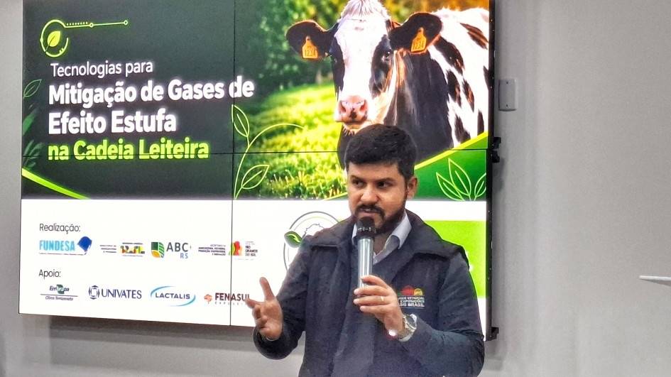 Tecnologias para reduzir gases do efeito estufa na cadeia leiteira ganham destaque