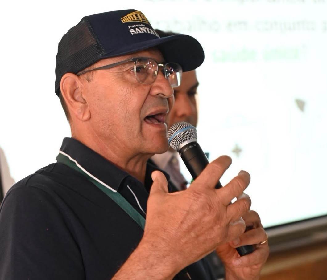 Maurício Coelho, Fazenda Santa Luzia. 