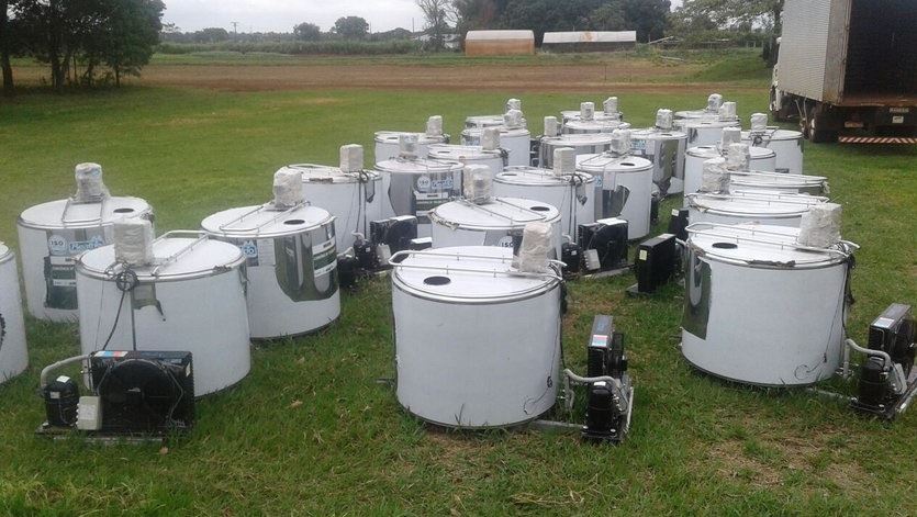 equipamentos para a produção de leite 