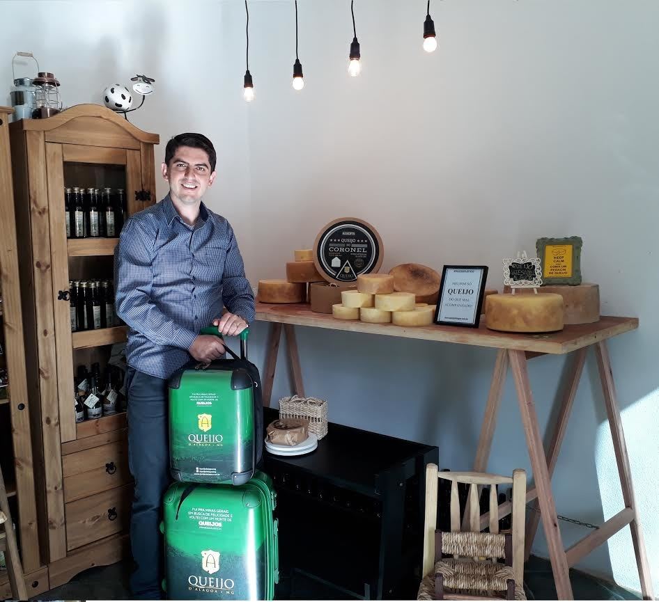 Osvaldo Filho, da Queijo d'Alagoa MG de malas prontas pra embarcar pra França! 
