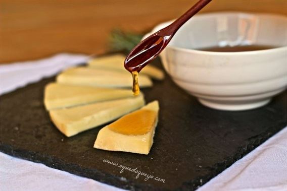 queijos aromatizados com mel 