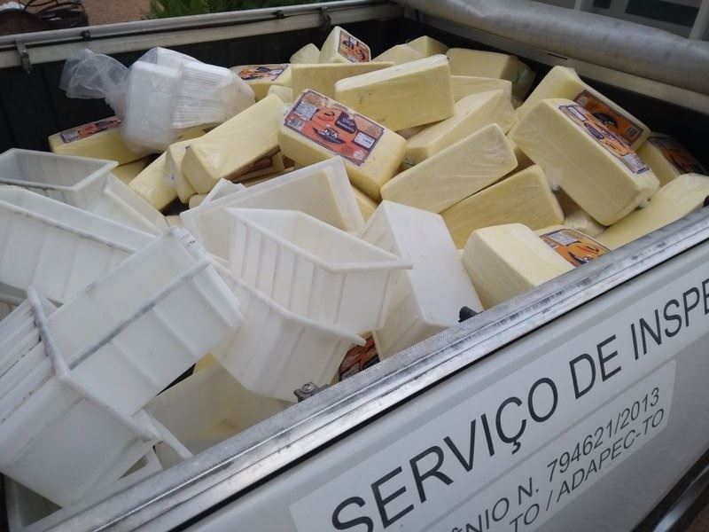 Órgãos de fiscalização apreendem mais de 900 quilos de queijos impróprios para consumo em TO