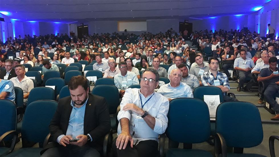 GO: 'IV Encontro Estadual dos Empreendedores do Leite' reúne mais de mil participantes